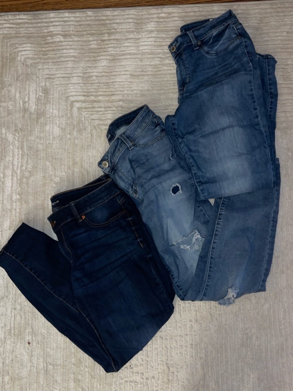 Size Large Maurice’s Jean Bundle
